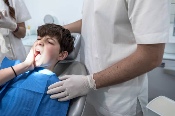 Best Dentist for Tooth Abscess  in Oviedo, FL